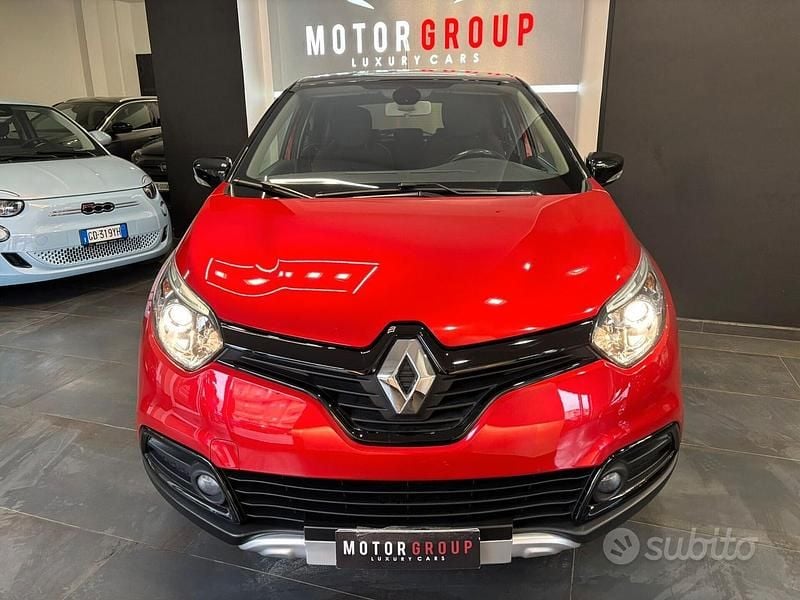 Usata Renault Captur 90 CV (66 kW) 2017 Rosso SUV