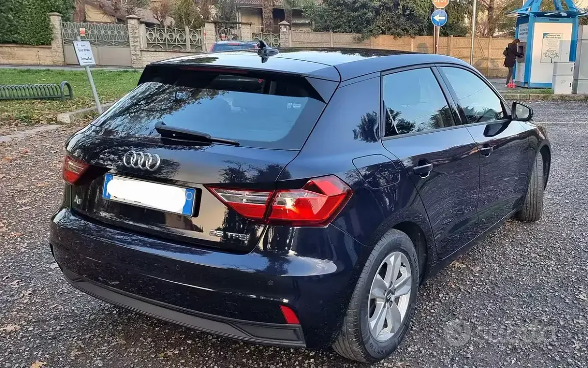 Usata Audi A1 95 CV (69 kW) 2019 Bluazzurro SUV