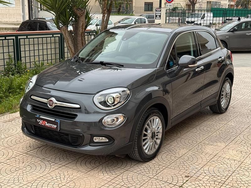 Usata Fiat 500X Lounge 120 CV (88 kW) 2017 Grigio SUV