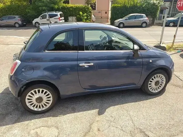 Usata Fiat 500 Lounge 69 CV (50 kW) 2013 Bluazzurro Berlina