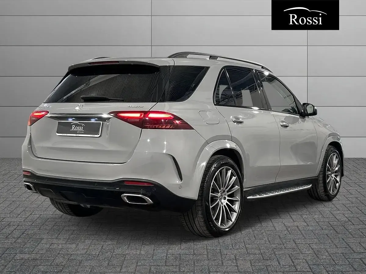 Usata Mercedes GLE300 AMG Line Premium Plus 269 CV (197 kW) 2024 Grigio chiaro SUV