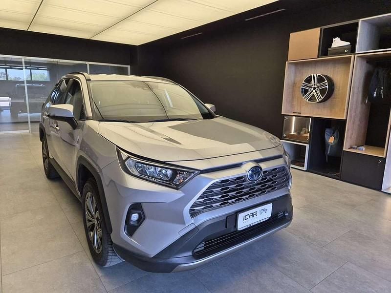 Usata Toyota RAV4 Hybrid 178 CV (130 kW) 2022 Grigio [cc8] SUV