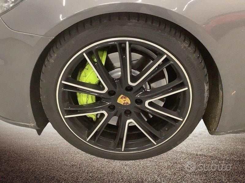 Usata Porsche Panamera Sport Turismo 330 CV (242 kW) 2018 Grigio Station wagon