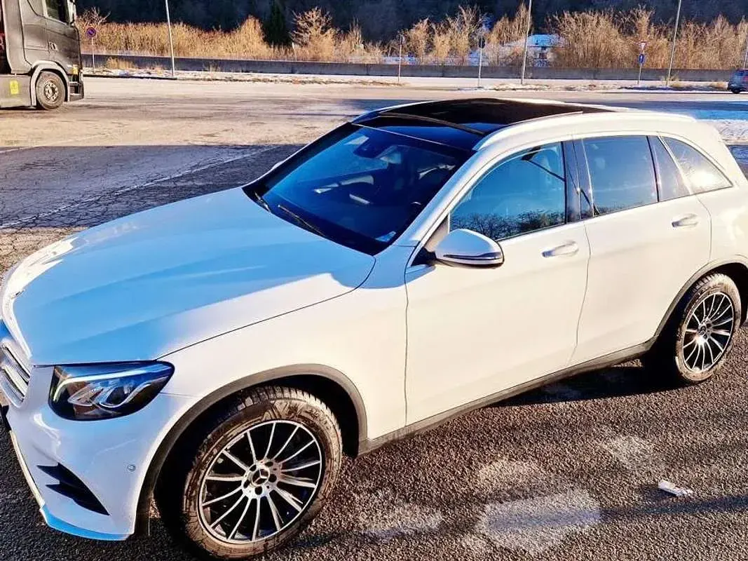 Usata Mercedes GLC220 Premium 170 CV (125 kW) 2019 Bianco SUV