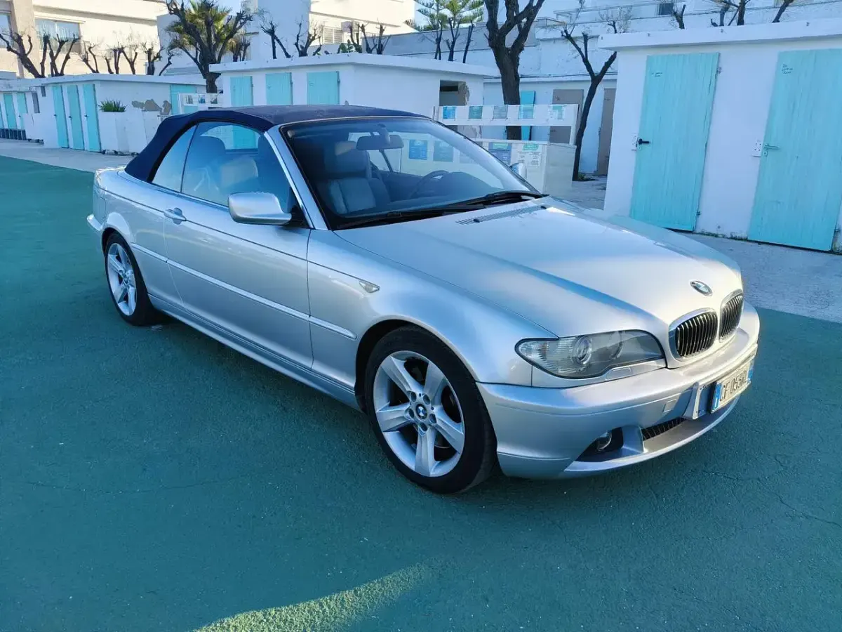 Usata BMW 330 Cabriolet 231 CV (169 kW) 2002 Argento Cabrio