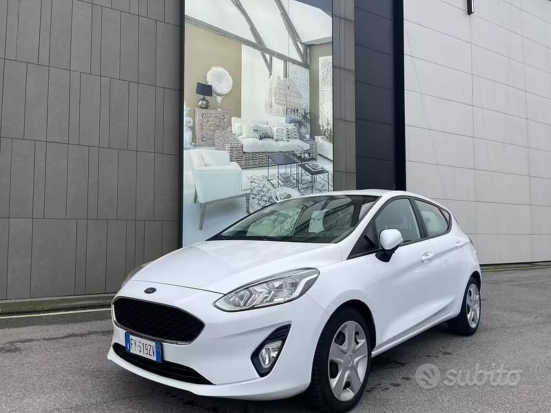 Usata Ford Fiesta ST-Line 86 CV (63 kW) 2020 Bianco Utilitaria