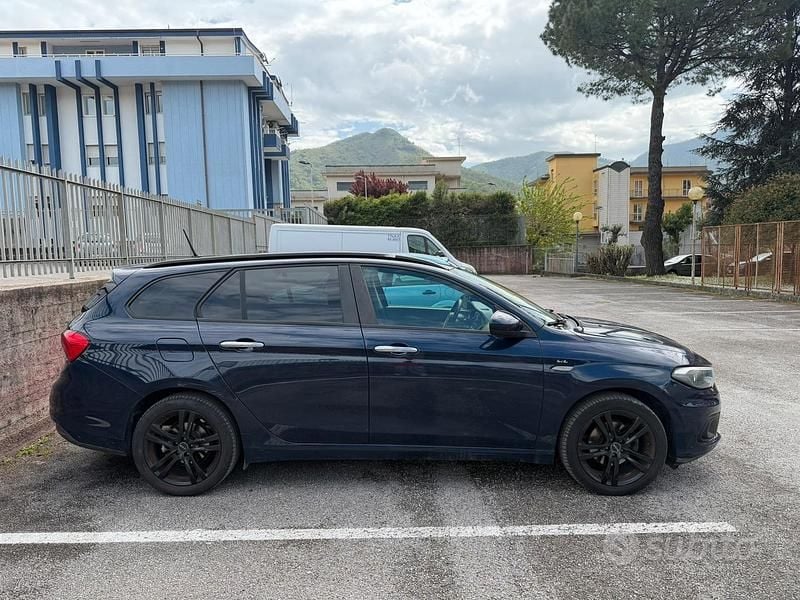Occasion Fiat Tipo Wagon 95 ch (69 kW) 2017 Bleue Break