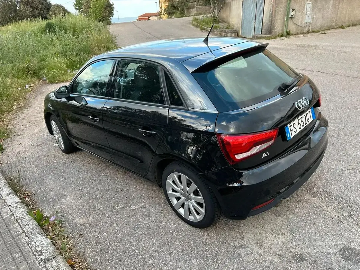 Usata Audi A1 116 CV (85 kW) 2018 Berlina