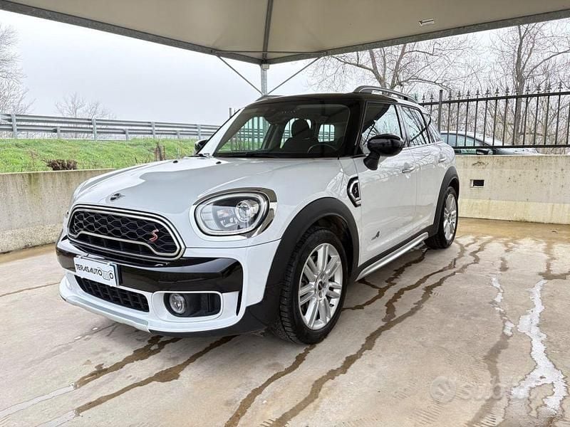 Bianco Usata 2020 Mini Cooper SD Countryman Hype SUV | 22.300 € (Ottimo prezzo) - Immagine 1/4