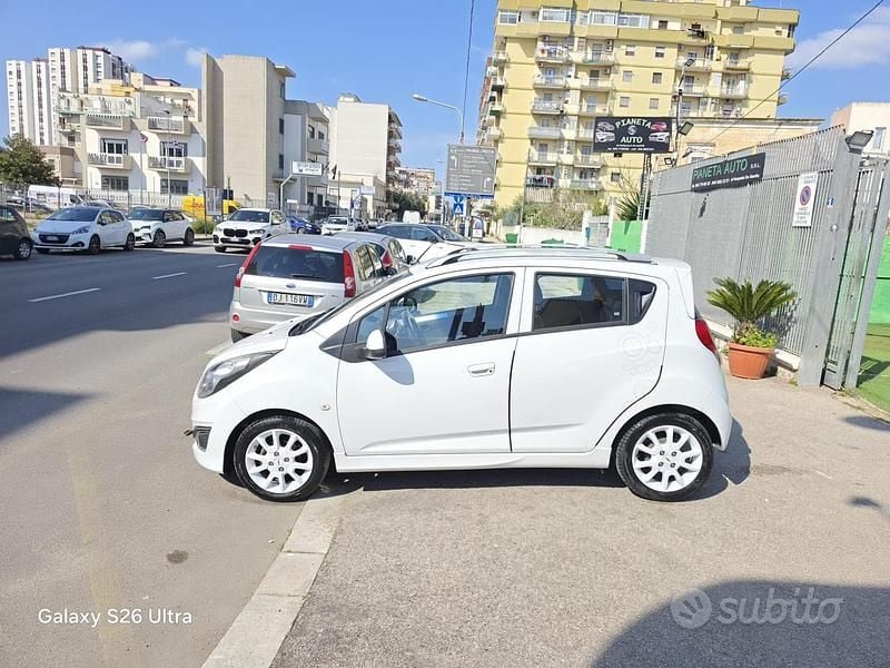 Usata Chevrolet Spark LT 68 CV (50 kW) 2014 Bianco Utilitaria
