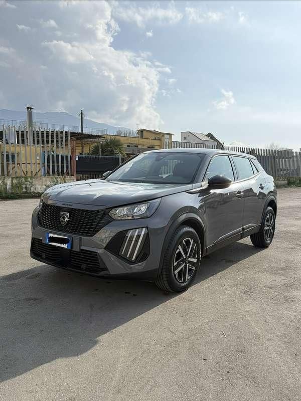 Usata Peugeot 2008 Active 102 CV (75 kW) 2023 SUV