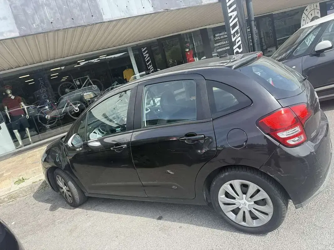 Usata Citroën C3 SELECTION 60 CV (44 kW) 2011 Berlina