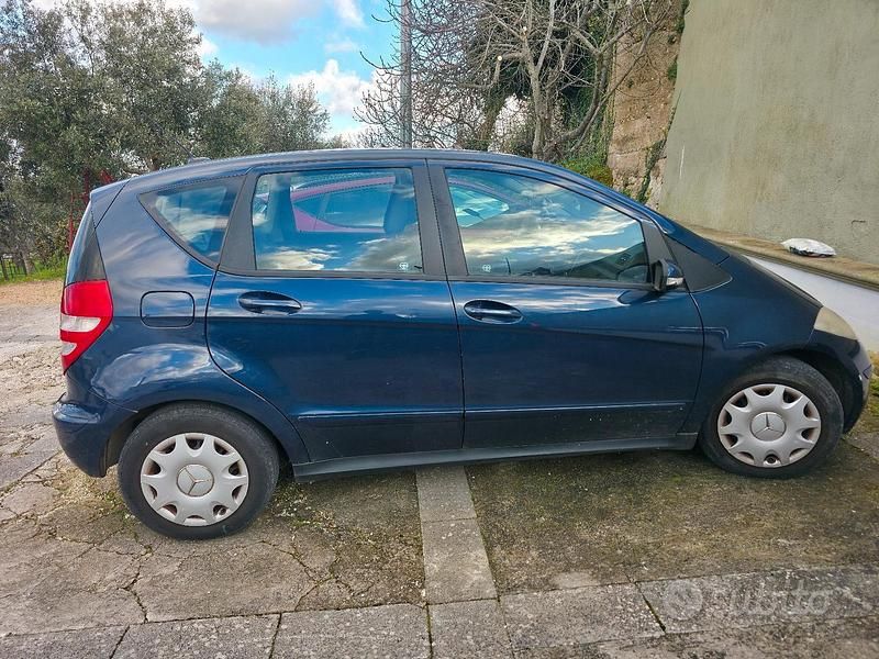 Usata Mercedes A160 82 CV (60 kW) 2009 Blu Berlina