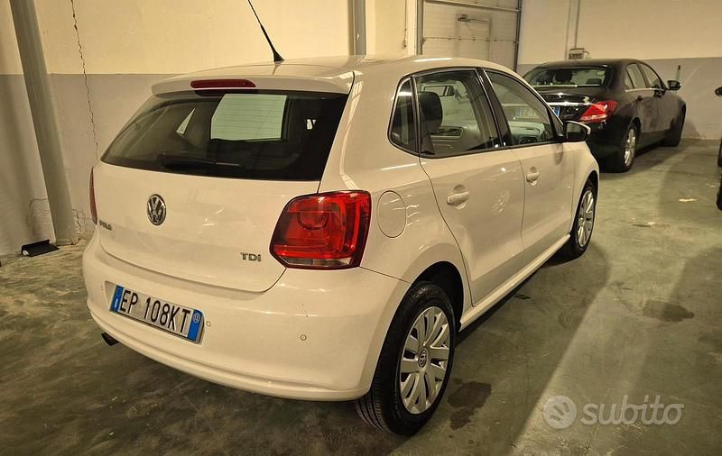 Usata VW Polo 90 CV (66 kW) 2012 Bianco Utilitaria