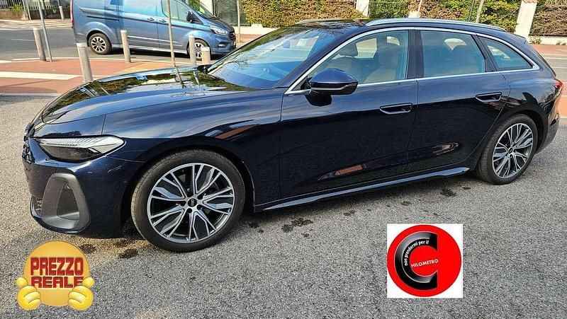 Usata Audi A5 S-Line 204 CV (150 kW) 2024 Blu firmamento Station wagon