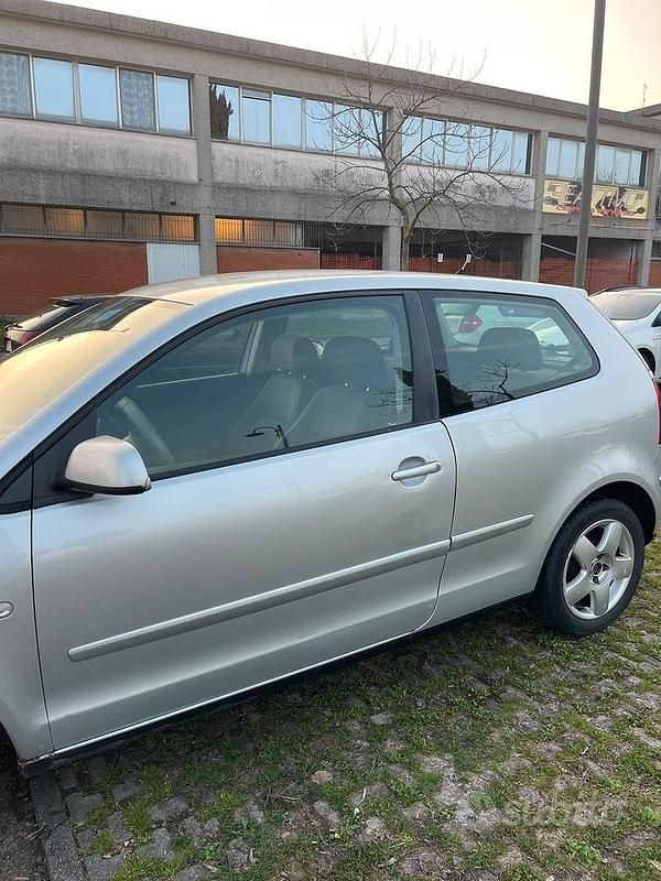 Usata VW Polo 2005 Grigio Utilitaria