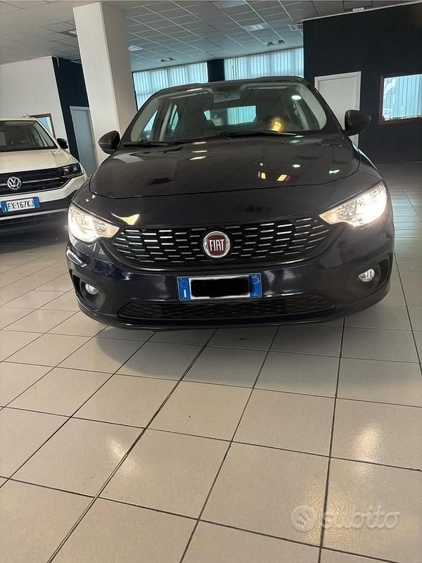 Usata Fiat Tipo S 120 CV (88 kW) 2018 Blu Berlina
