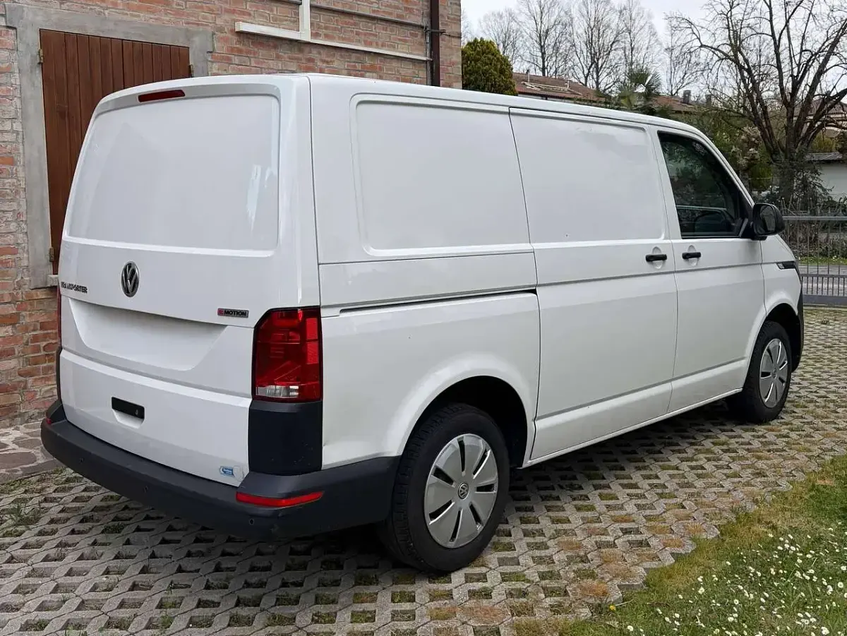 Usata VW T6.1 150 CV (110 kW) 2021 Bianco Furgone