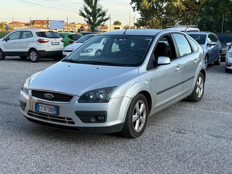 Usata Ford C-MAX 110 CV (80 kW) 2004 Grigio Monovolume