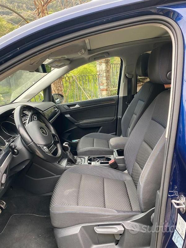 Occasion VW Touran Highline 150 PK (110 kW) 2020 MPV