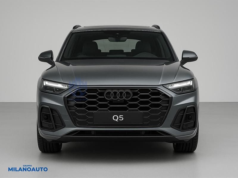 Usata Audi Q5 S-Line 367 CV (269 kW) 2025 Grigio SUV