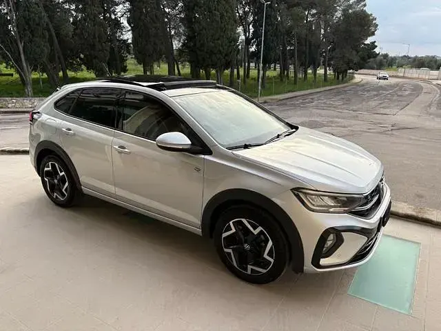 Usata VW Taigo R-line 110 CV (80 kW) 2025 Argento SUV