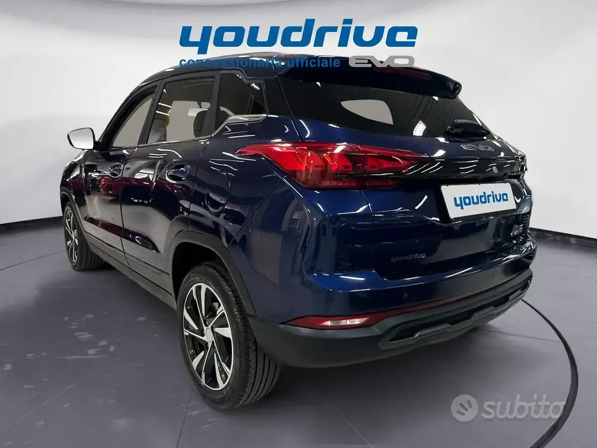 Usata EVO Evo 5 128 CV (94 kW) 2025 Blu SUV