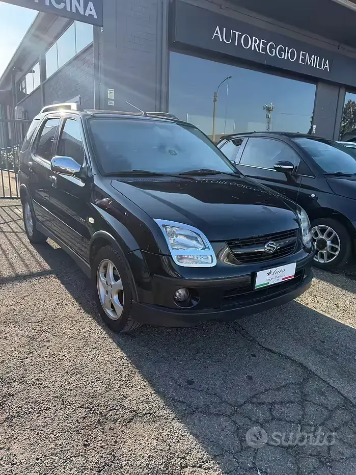 Usata Suzuki Ignis GL 99 CV (72 kW) 2008 Nero Utilitaria