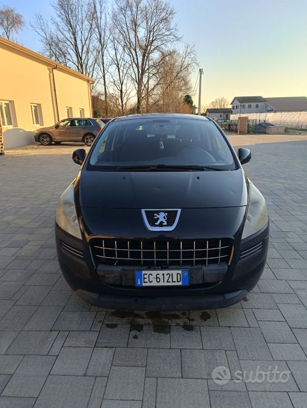 Nero Usata 2010 Peugeot 3008 SUV | 500 € (Super prezzo) - Immagine 1/4