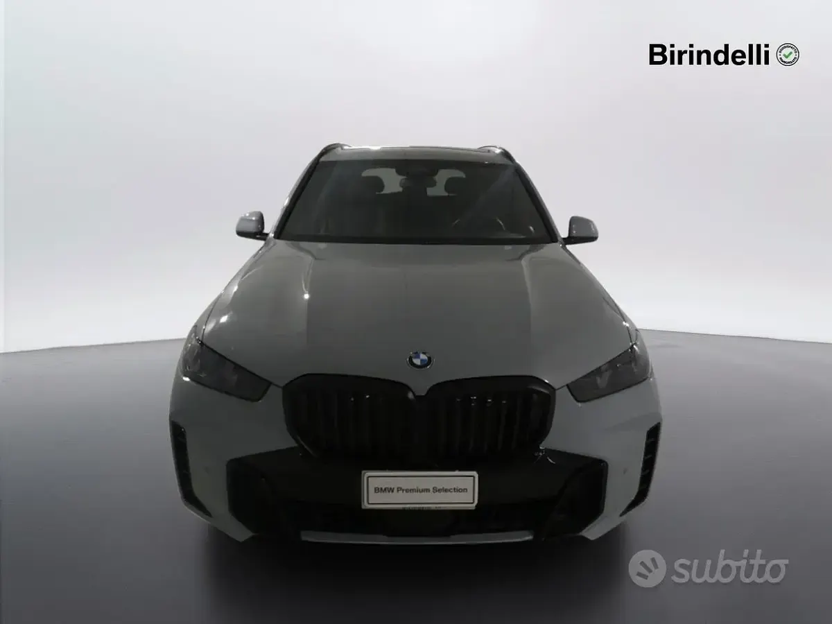 Usata BMW X5 M Sport 286 CV (210 kW) 2023 Grigio SUV