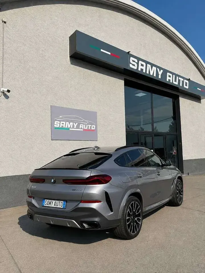 Usata BMW X6 M Sport 298 CV (219 kW) 2025 Argento SUV