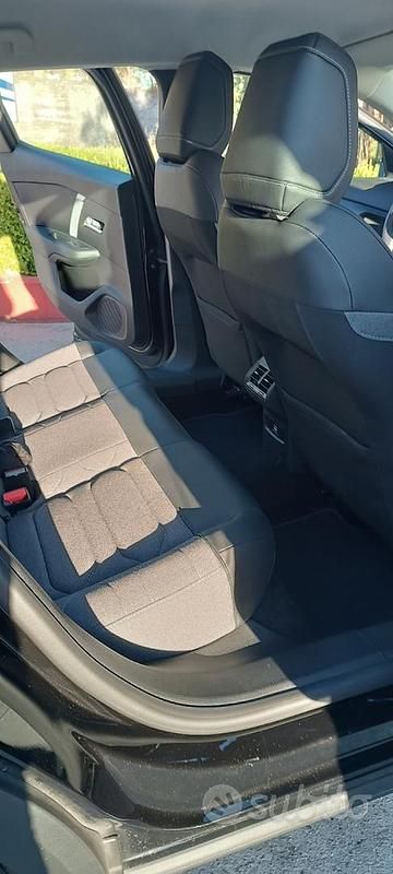 Usata Citroën C4 131 CV (96 kW) 2024 Nero Coupé