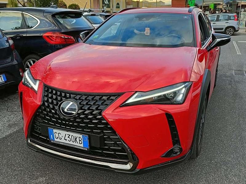 Rosso Usata 2021 Lexus UX 250h SUV | 19.000 € (Ottimo prezzo) - Immagine 1/4
