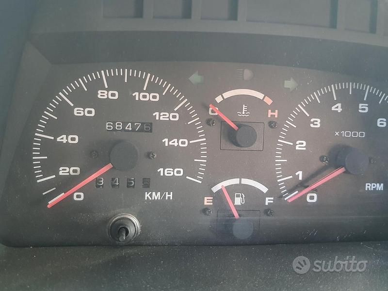 Usata Suzuki Vitara 75 CV (55 kW) 1991 Grigio SUV