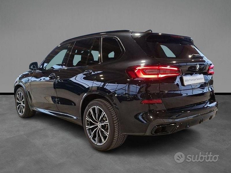 Usata BMW X5 M Sport 286 CV (210 kW) 2022 Nero / metallizzato SUV