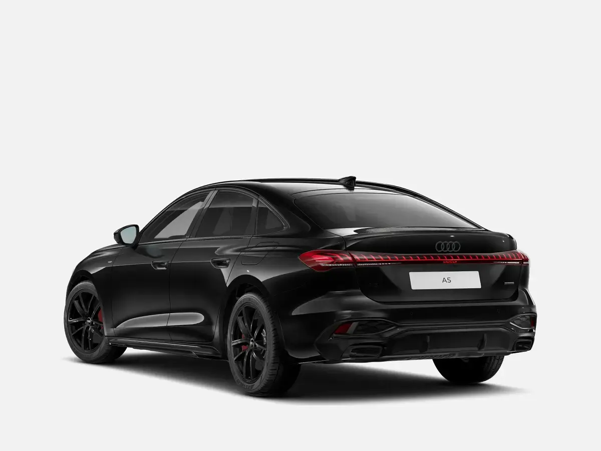 Nuova Audi A5 S-Line 367 CV (269 kW) 2026 Nero mythos metallizzato