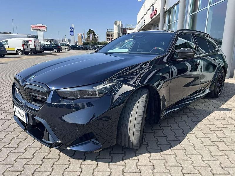 Usata BMW M5 727 CV (534 kW) 2025 Nero Station wagon