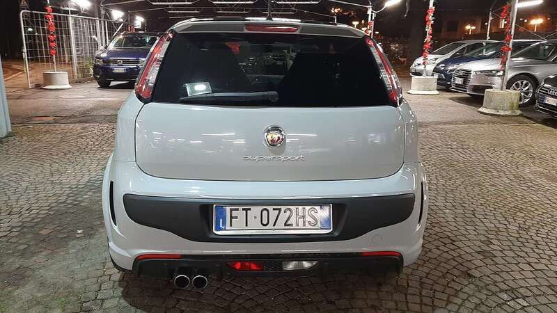 Usata Abarth Punto Evo 163 CV (119 kW) 2012 Grigio Utilitaria