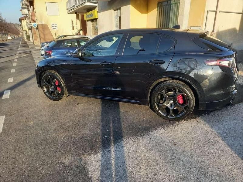 Usata Alfa Romeo Stelvio Veloce 209 CV (153 kW) 2025 SUV