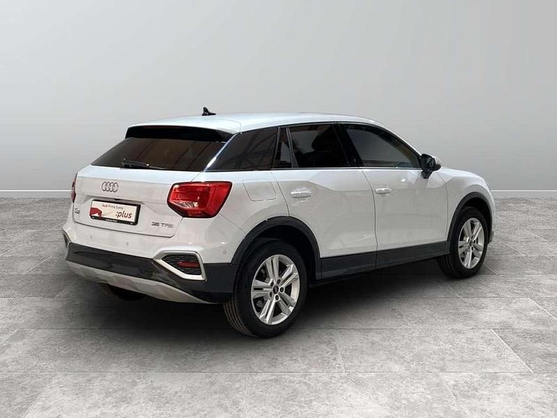 Usata Audi Q2 Advanced 150 CV (110 kW) 2024 Bianco ghiacciaio metallizzato SUV