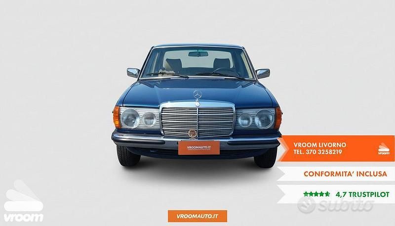 Usata Mercedes 200 108 CV (79 kW) 1980 Berlina