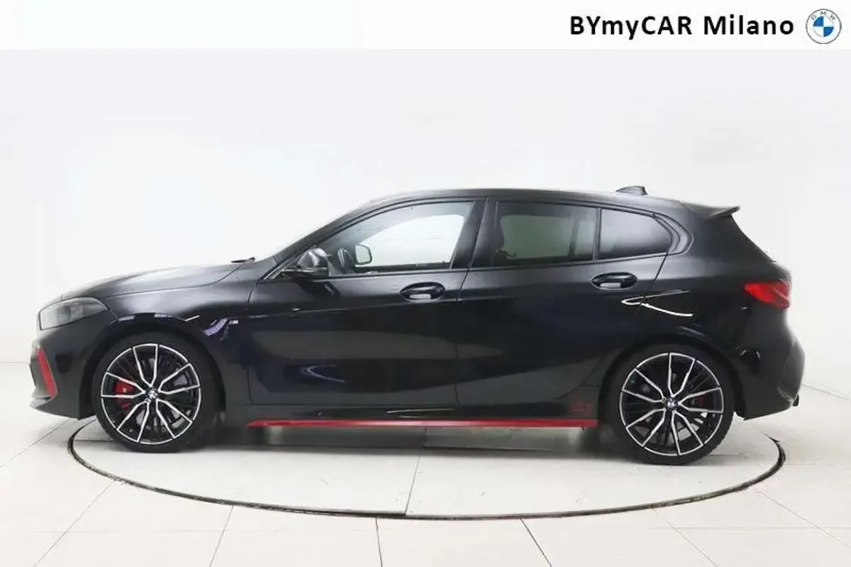 Usata BMW 128 ti 265 CV (194 kW) 2023 Black sapphire metallizzato Utilitaria