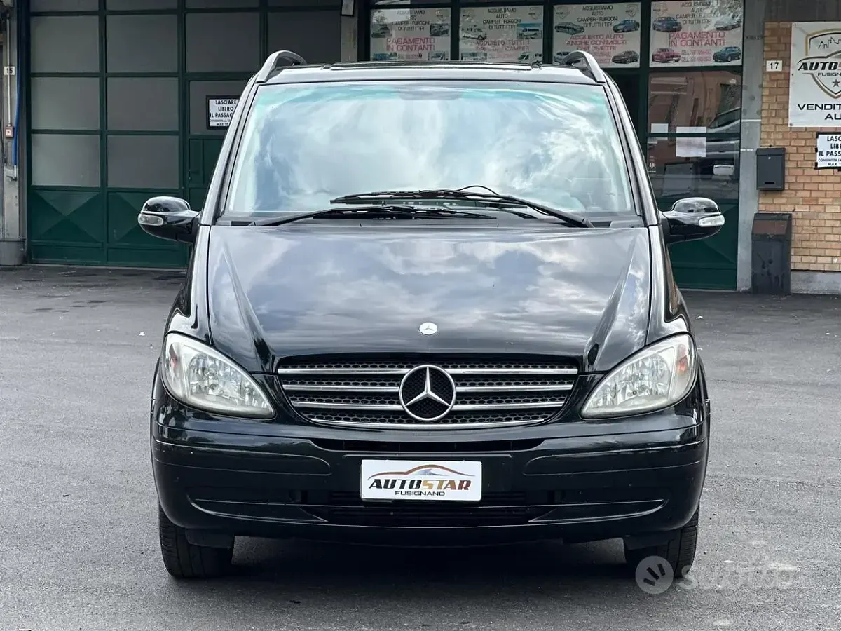 Usata Mercedes Viano 150 CV (110 kW) 2006 Nero Monovolume