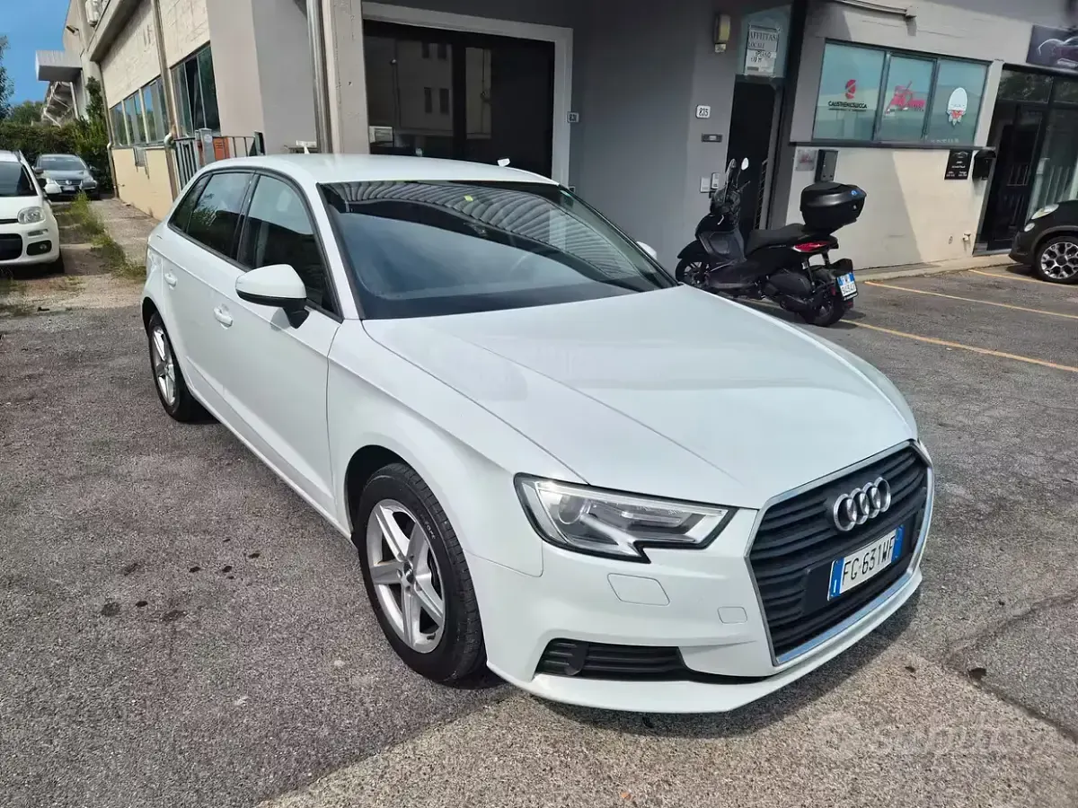 Usata Audi A3 Sport 110 CV (80 kW) 2017 Bianco Berlina
