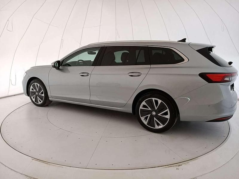 Usata Skoda Superb Selection 150 CV (110 kW) 2024 Argento Station wagon