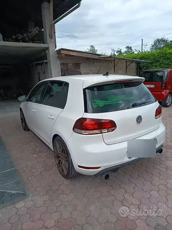 Usata VW Golf VI GTI 210 CV (154 kW) 2010 Bianco Berlina