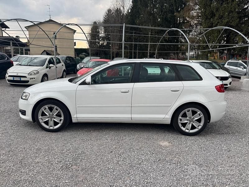 Usata Audi A3 Attraction 160 CV (117 kW) 2010 Bianco Utilitaria