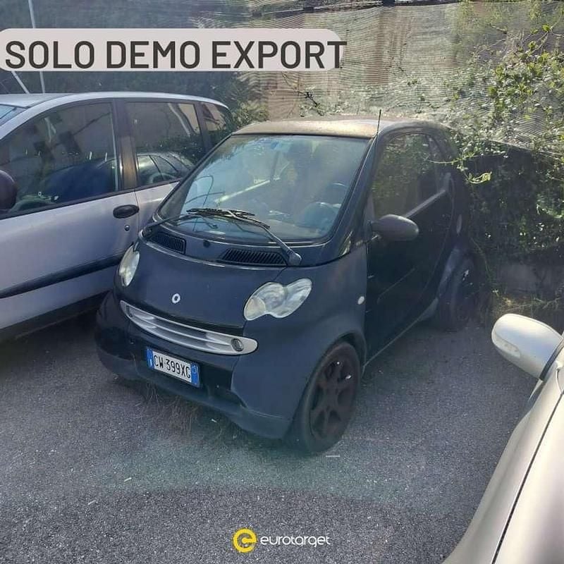 Nero Usata 2005 Smart ForTwo Coupé Pulse Coupé | 950 € (Buon prezzo) - Immagine 1/1