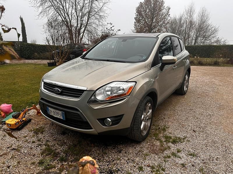 Verde Usata 2008 Ford Kuga Titanium SUV | 3500 € (Super prezzo) - Immagine 1/4