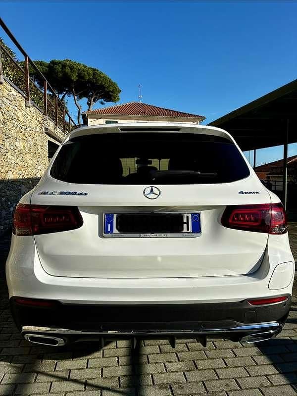 Usata Mercedes GLC300e Premium Plus 306 CV (225 kW) 2021 SUV